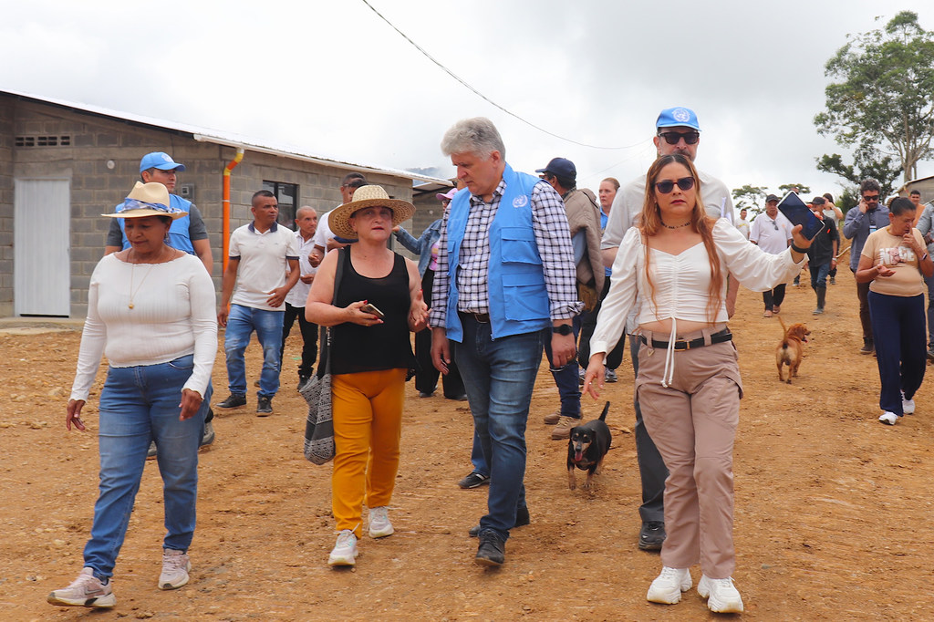 The newly appointed Head of the UN Verification Mission in Colombia, Miroslav Jenča, visits some of the projects of implementation of the Peace Agreement.